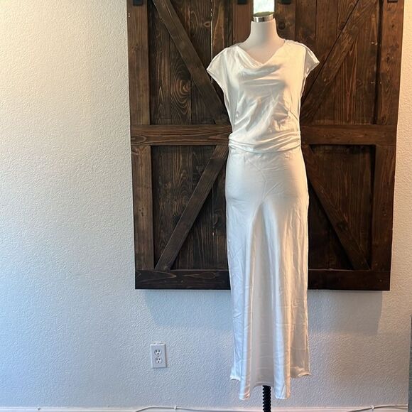 Gmettory Satin Cap Sleeve Ruched Back Dresses Elegant Ruched Waist Midi Dress - Picture 3 of 13